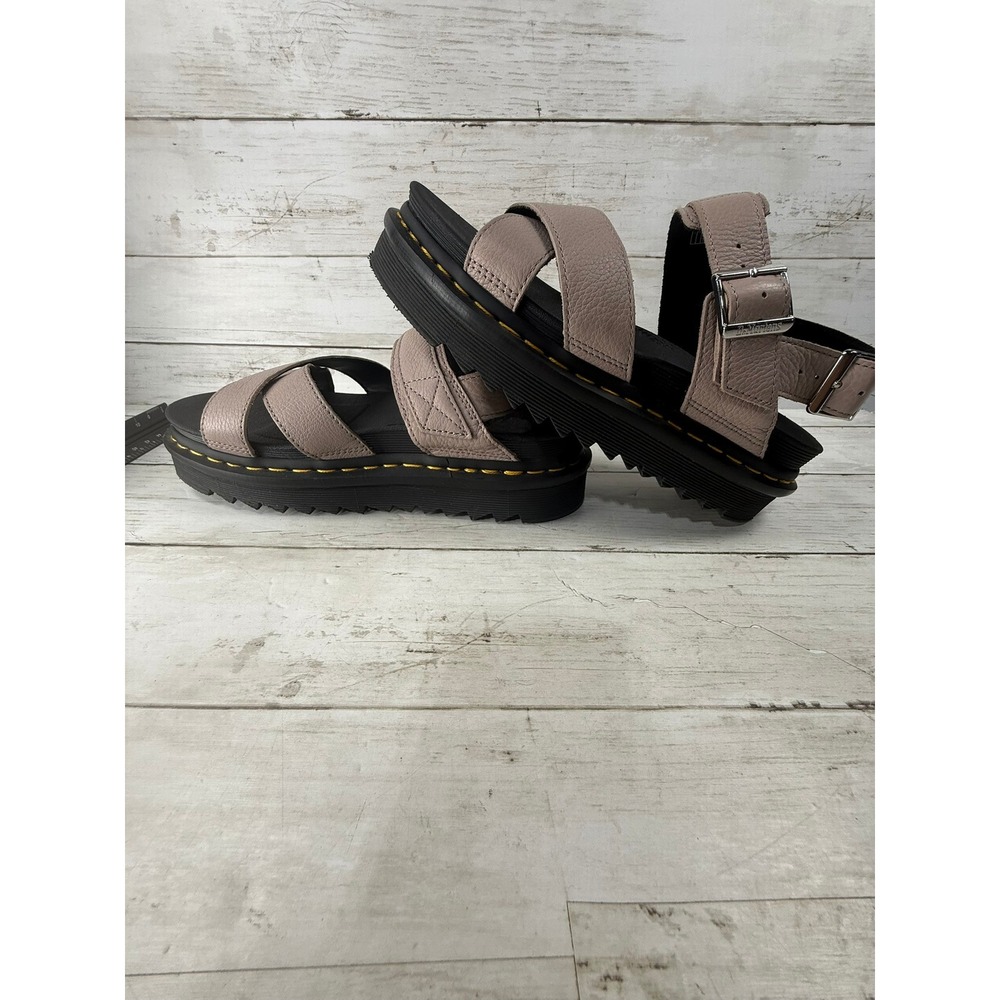 Dr. Martens Voss II Sandals Peach Beige Leather Platform Buckle Womens 8 EU 39